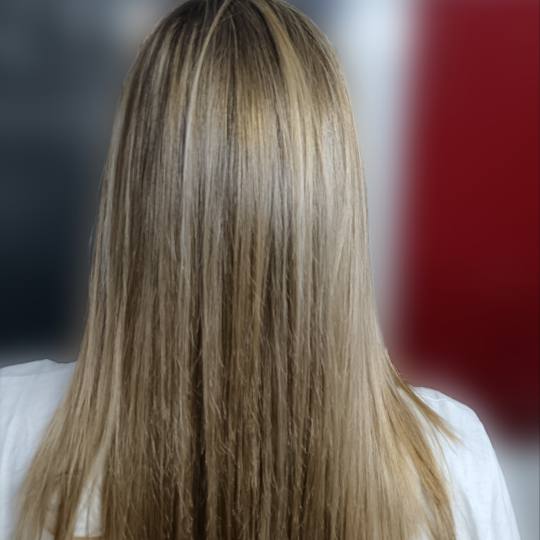 Emaleon #stara-pazova Keratinski tretmani Keratinsko ispravljanje kose Cocochoco ili Ksilk - duga ko