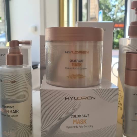 Esthetique Privé #beograd Tretman rasta kose Power Hyaluronic tretman kose - kratka / srednja duži