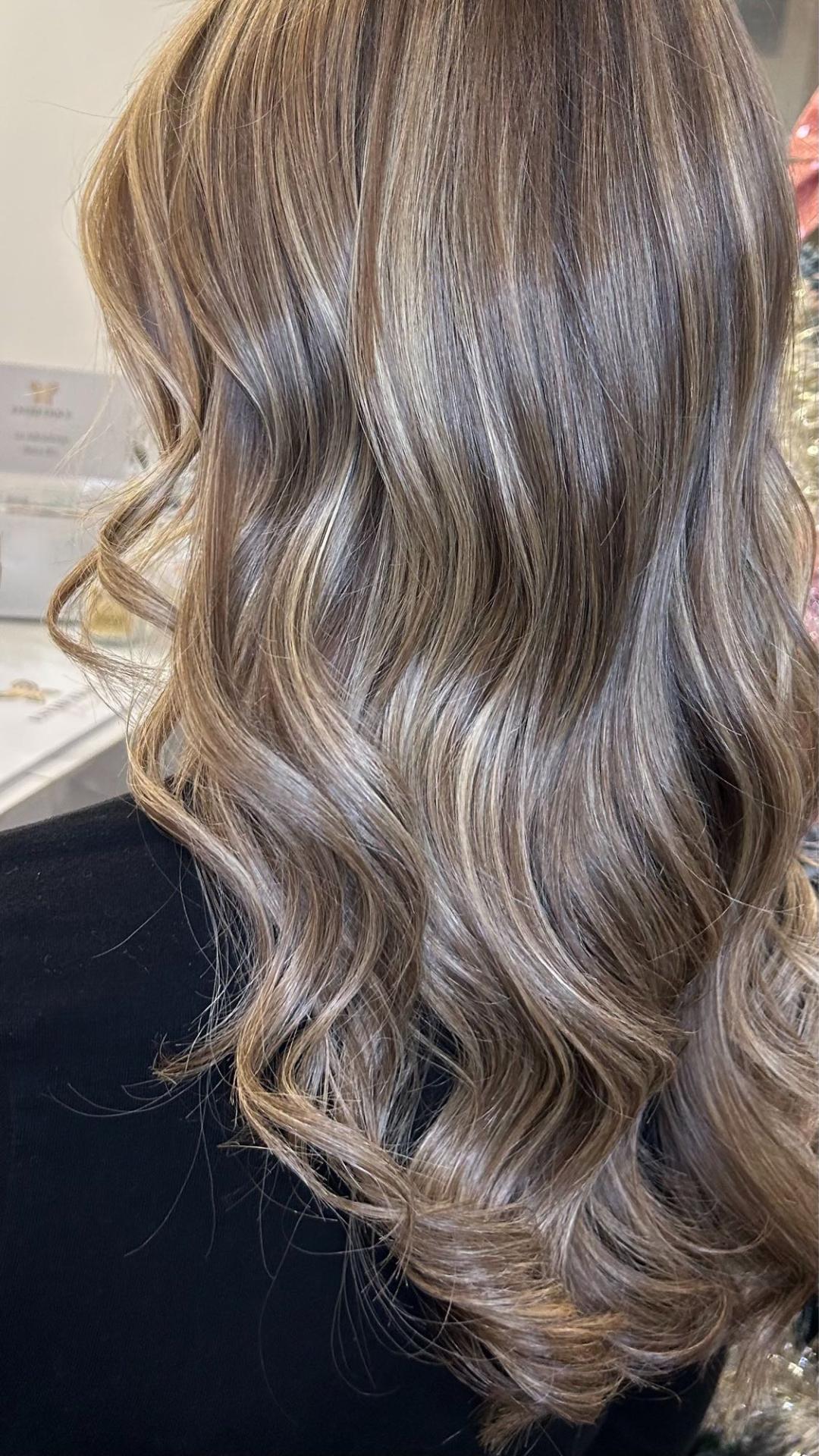 Balayage + Preliv +Feniranje + Šišanje +Black Caviar tretman - Esthetique Privé, Beograd Ombre, sombre, balayage Frizerski saloni Ombre, sombre, balayage, Beograd, Centar, Stari grad, Dorćol