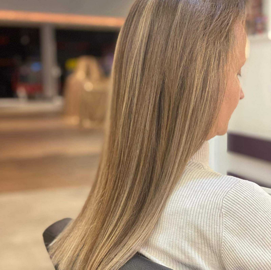 Pramenovi na foliju - duga kosa - Alfaparf Studio Ada Mall, Beograd Pramenovi Frizerski saloni Pramenovi, Beograd, Banovo brdo