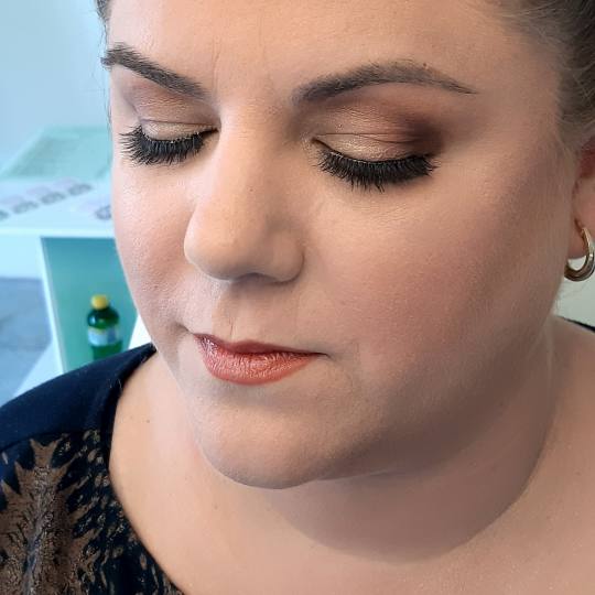 Albina Unisex Studio Lepote #temerin Make-up / šminkanje Profesionalno šminkanje + veštačke trep