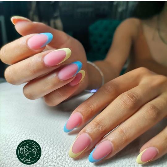 2hot beauty centar #novisad Korekcija noktiju Korekcija noktiju - L dužina