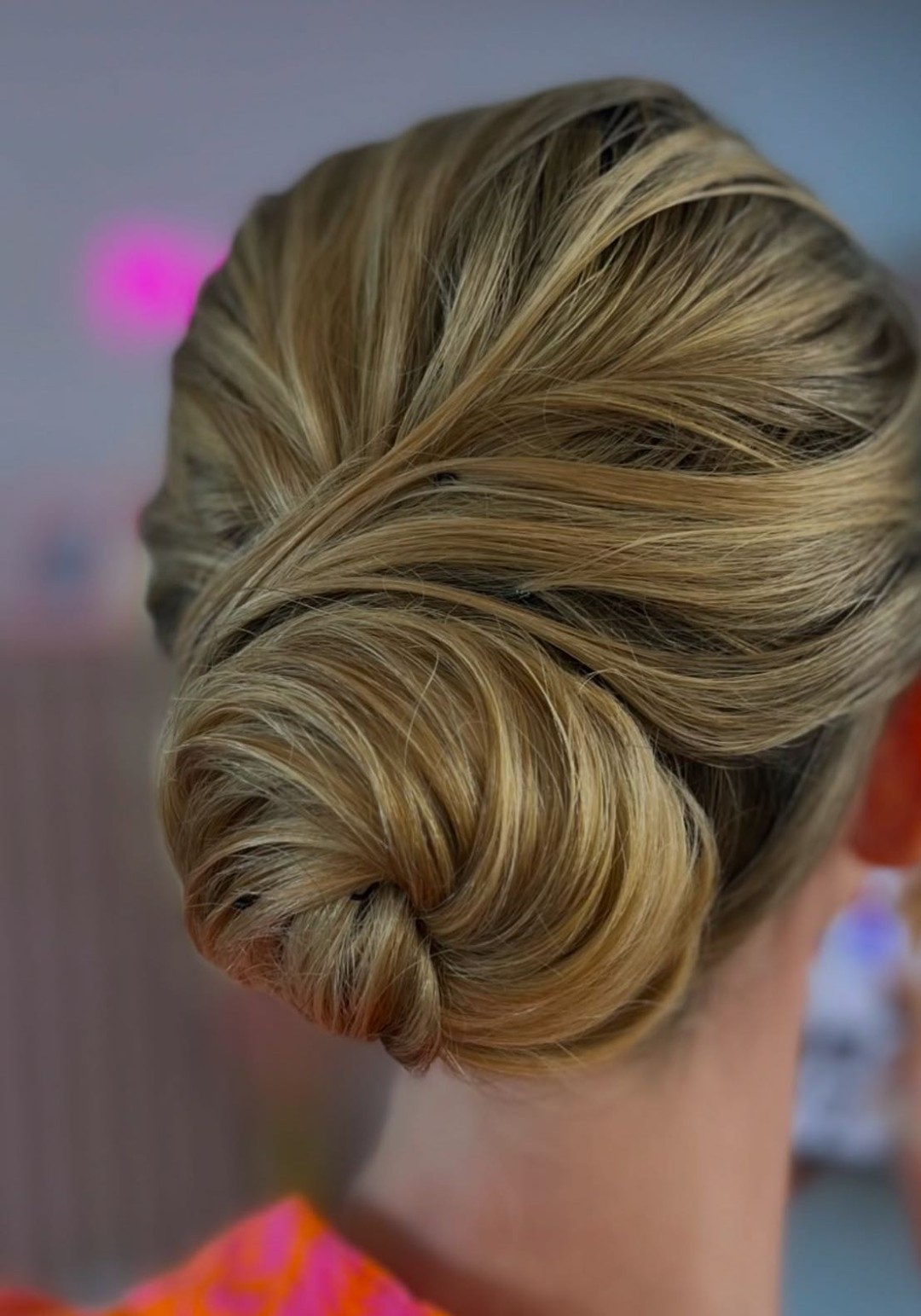 Pudra beauty & cosmetics bar #beograd Svečane i frizure za svadbu Svečana frizura