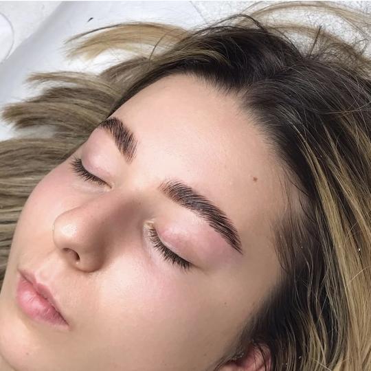 Studio Popov #beograd Obrve Brow lift + farbanje obrva