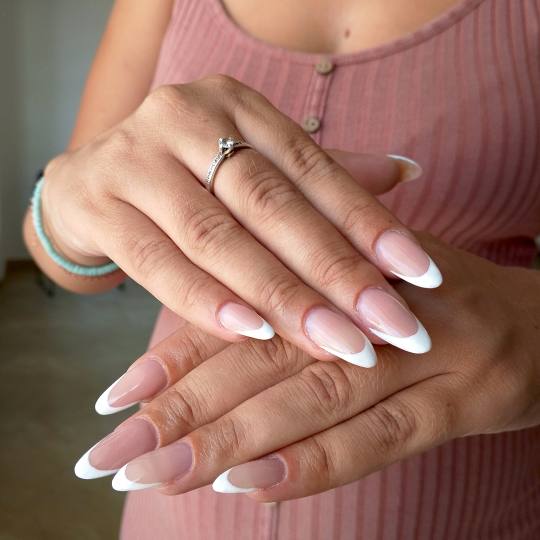 For my Nails #beograd Izlivanje noktiju Manikir + izlivanje noktiju gelom - L dužina