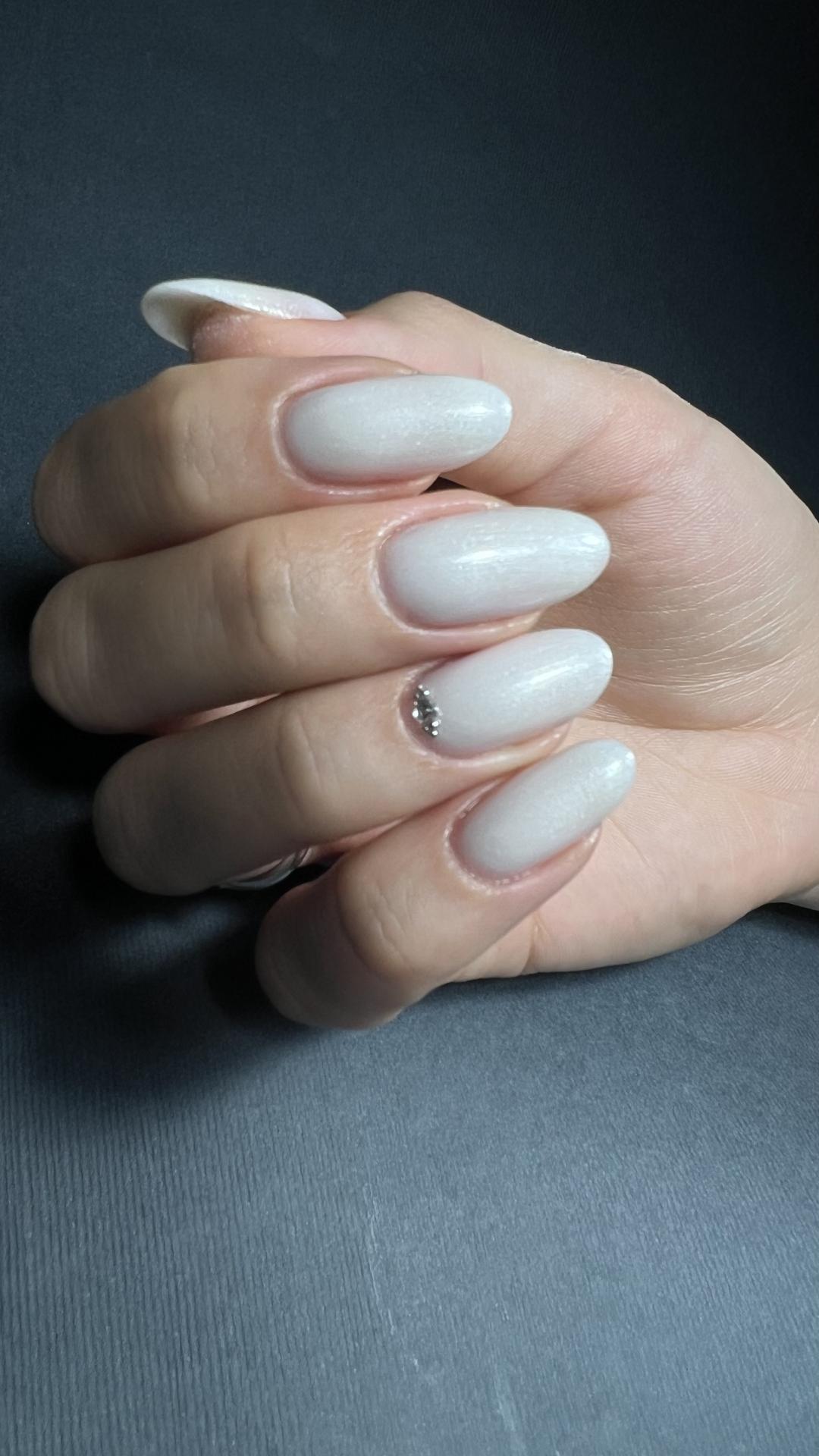 Studio Apejron #novisad Korekcija noktiju Korekcija noktiju - M dužina do 4 nedelje