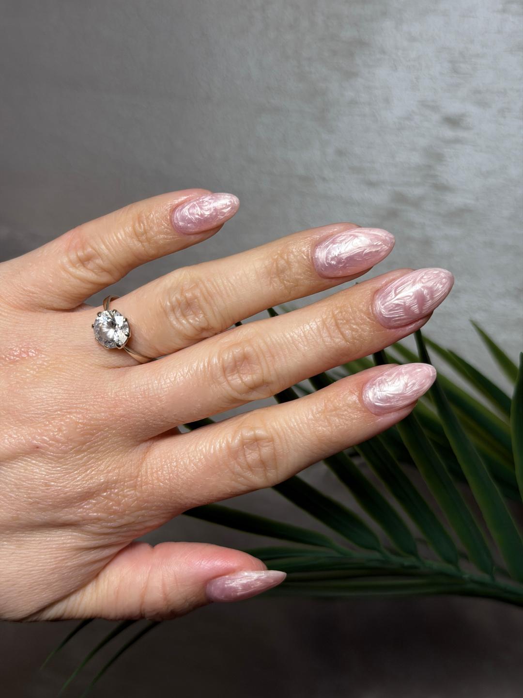 Korekcija izlivanja noktiju gelom - M dužina - Beauty room Zvezdara, Beograd Izlivanje noktiju Nokti Izlivanje noktiju, Beograd, Zvezdara