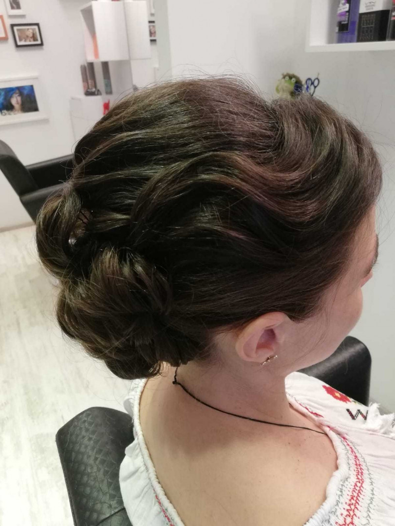 Attitude hair salon #beograd Svečane i frizure za svadbu