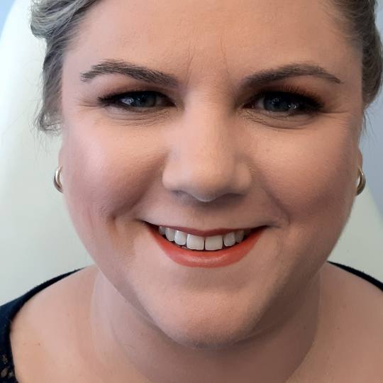 Albina Unisex Studio Lepote #temerin Make-up / šminkanje Profesionalno šminkanje + veštačke trep