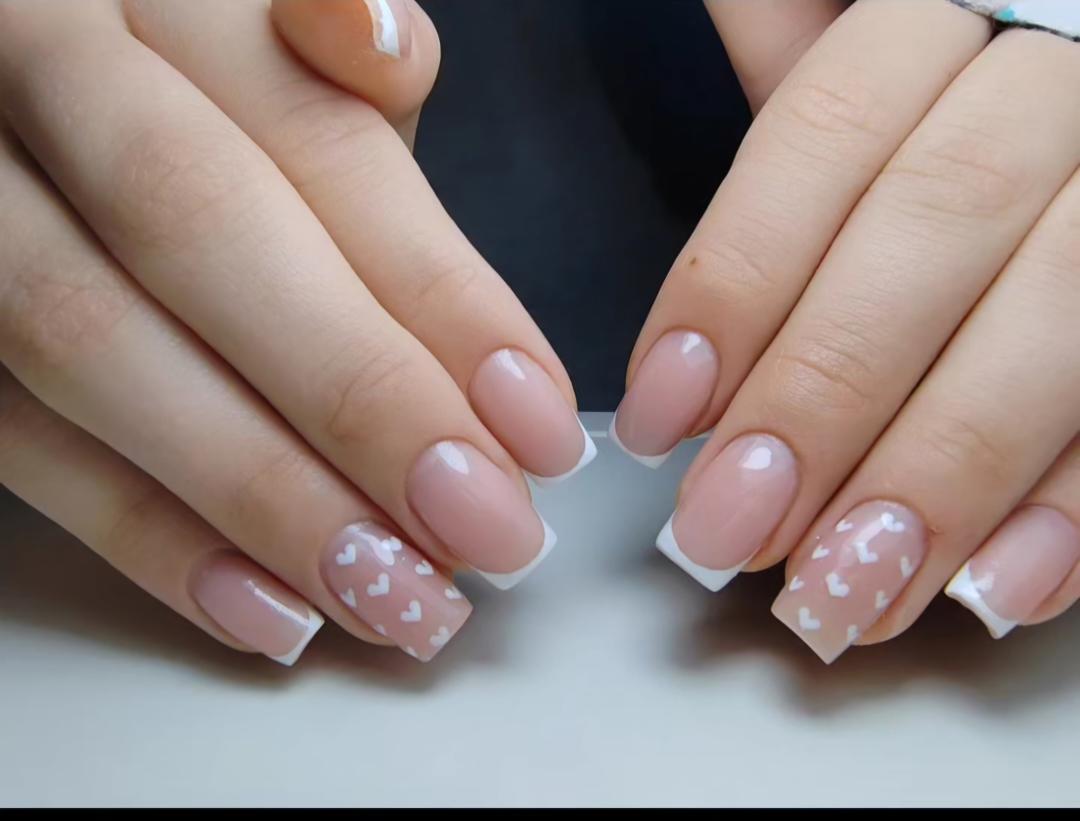 Manikir + gel lak - Moja Slavica, Beograd Manikir Nokti Manikir, Beograd, Vračar, Čubura, Crveni krst