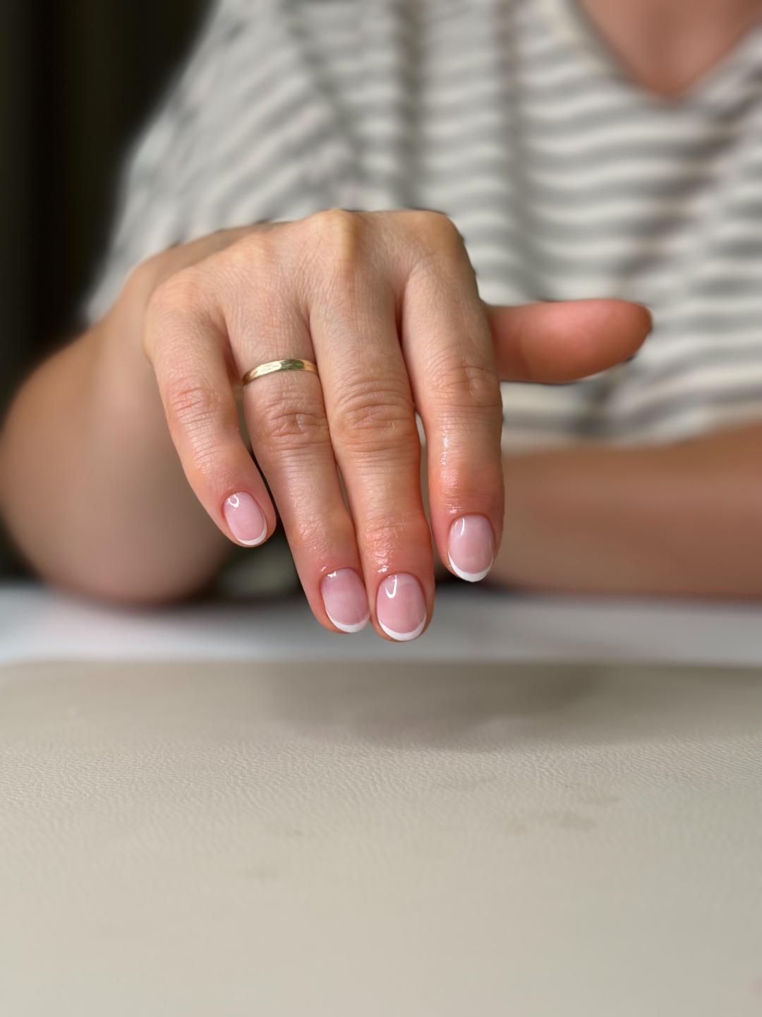 Beauté by Nina Cvejić #nis Manikir Manikir + shellac