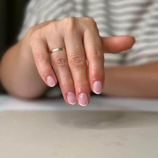 Beauté by Nina Cvejić #nis Manikir Manikir + shellac