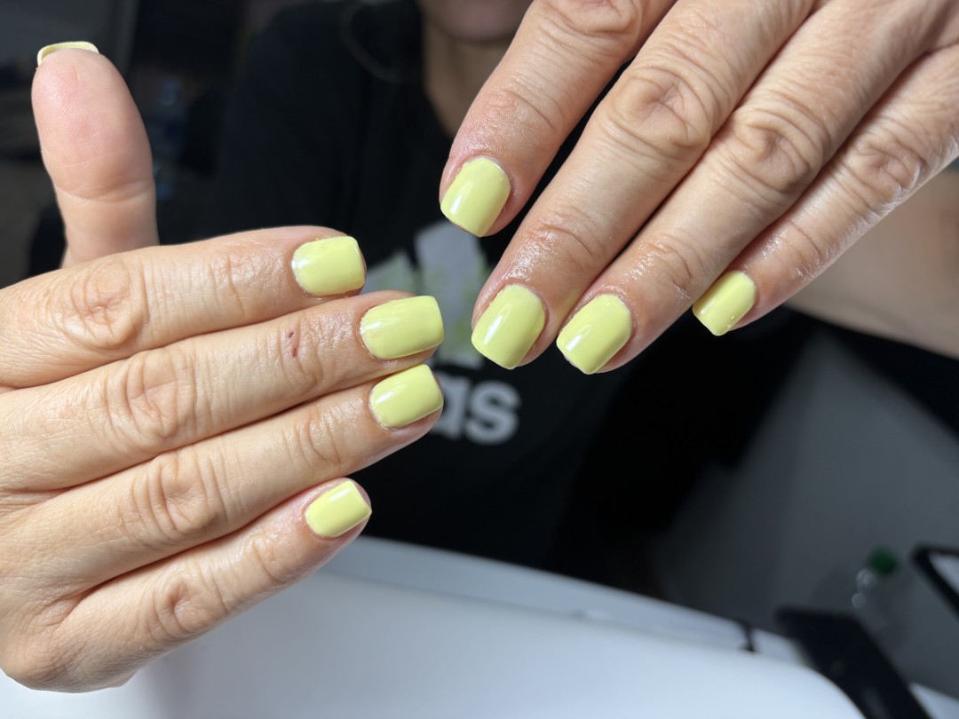 Beauty studio S #novisad Gel lak Gel lak - ruke