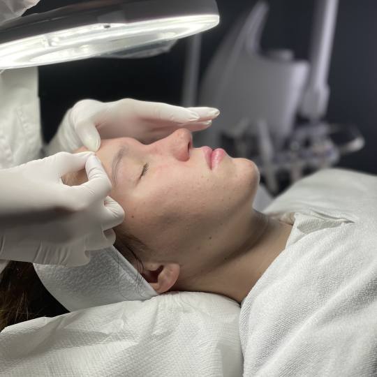 Monika Barta Cosmetics #novisad Tretman lica Higijensko čišćenje lica + ampula