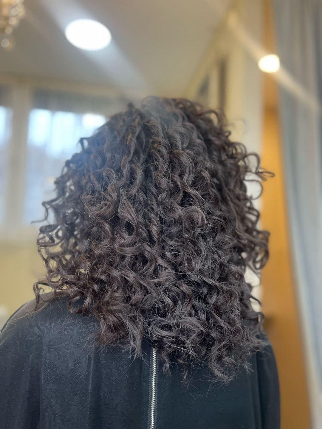 Bibi beauty centar #beograd Uvijanje, lokne i talasi Afro lokne - duga kosa