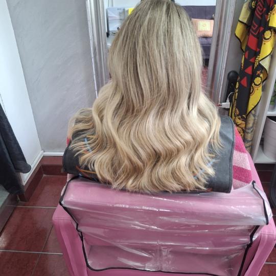 Beauty Hair Ma&Mi #beograd Ombre, sombre, balayage Balayage / ombre - duga kosa Frizerski saloni