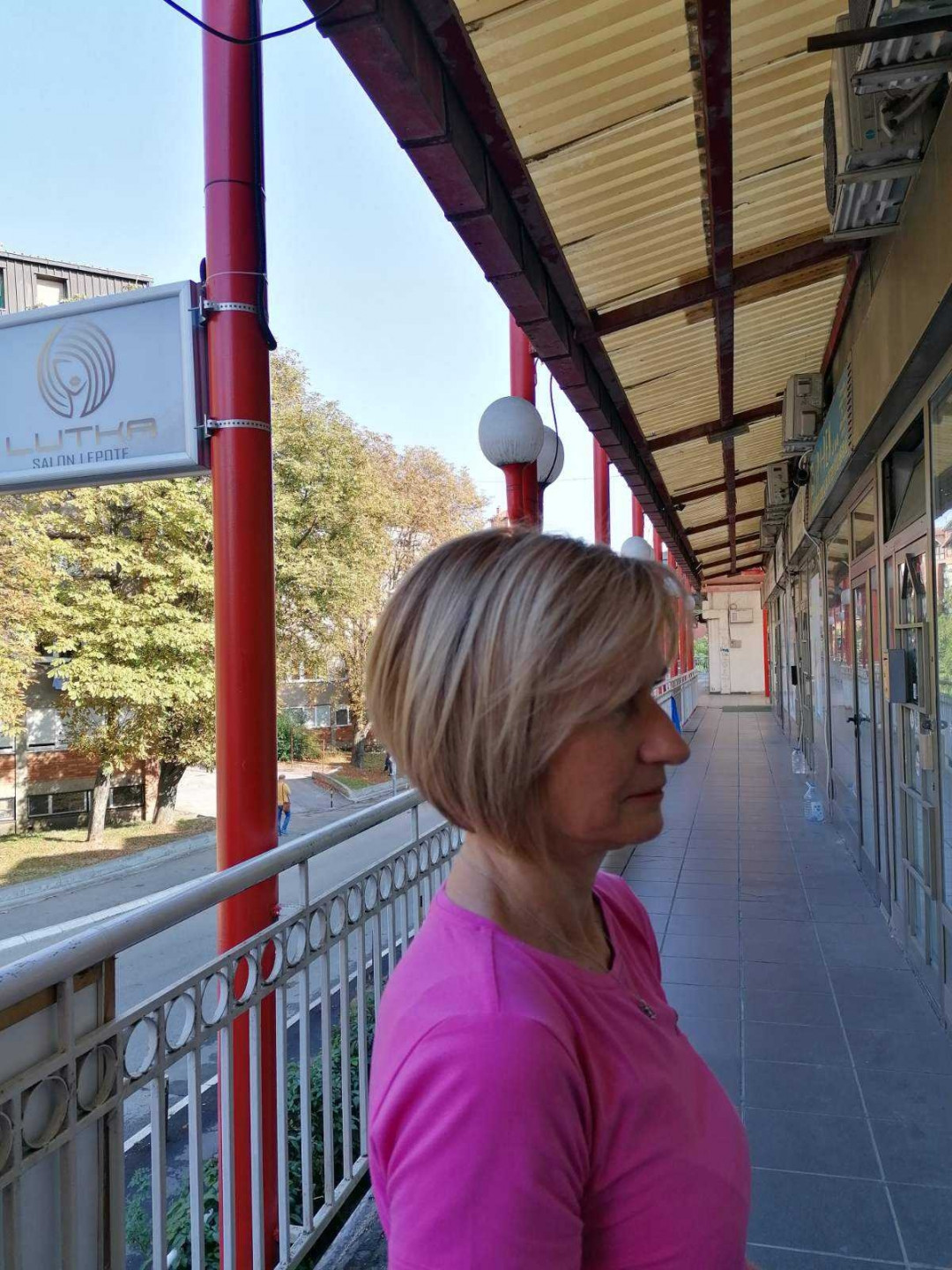 Lutka #beograd Žensko šišanje Žensko šišanje + feniranje na ravno / lokne - ekstra duga kosa