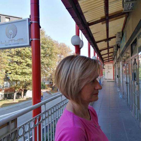 Lutka #beograd Žensko šišanje Žensko šišanje + feniranje na ravno / lokne - ekstra duga kosa