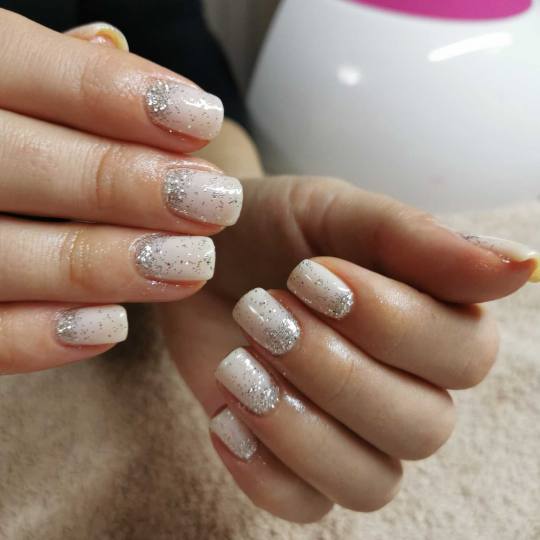 D&D Beauty Center #beograd Gel lak Gel lak - ruke