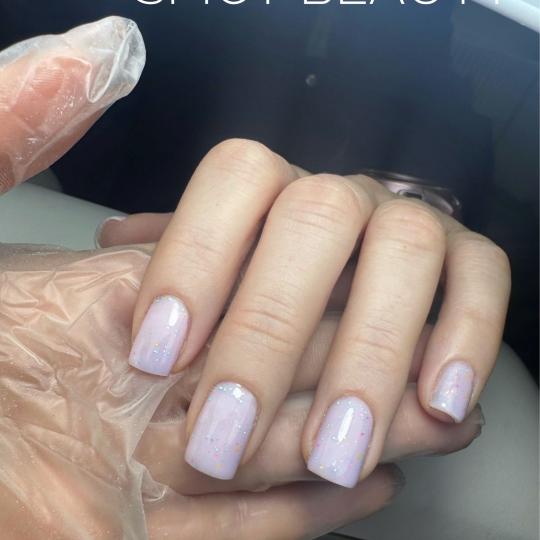 Spicy beauty #beograd Ojačavanje noktiju Ojačavanje noktiju rubber bazom - S dužina