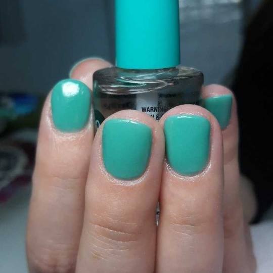 Milica Pavlović Beauty House #beograd Ojačavanje noktiju Ojačavanje prirodnih noktiju Dipping pow