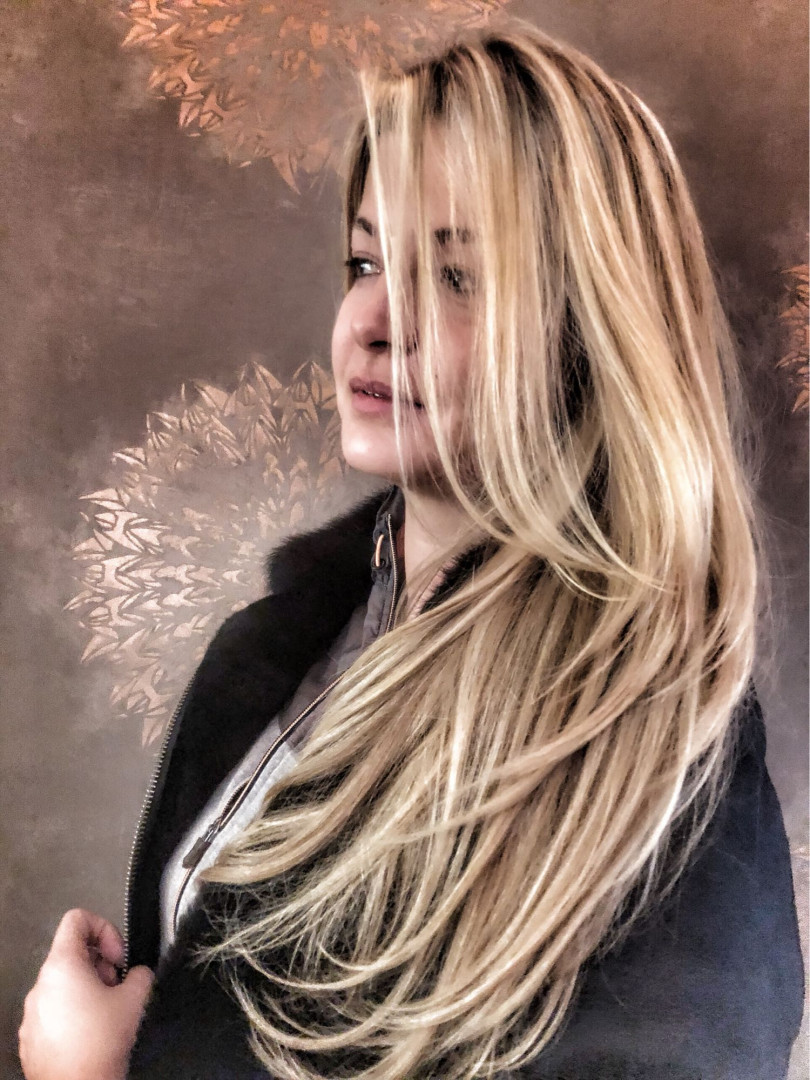 Bibi beauty centar #beograd Feniranje i stilizovanje Feniranje na ravno / lokne - duga kosa