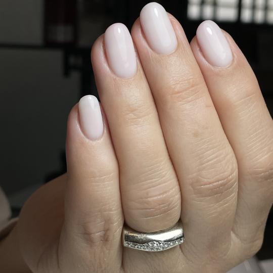 Nails Studio #beograd Korekcija noktiju Korekcija noktiju gelom