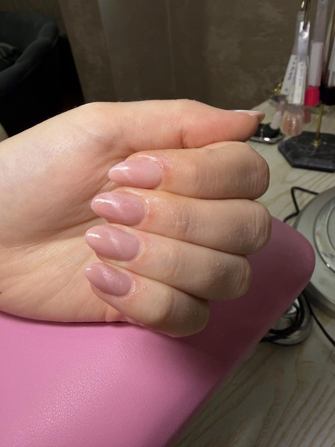 Beauty room Zvezdara #beograd Izlivanje noktiju Izlivanje noktiju gelom - S dužina