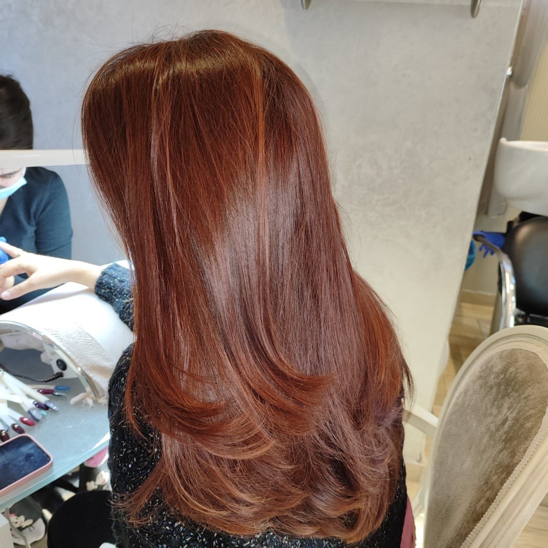 Bibi beauty centar #beograd Nega i ojačavanje kose Olaplex tretman + feniranje - kosa srednje dužine
