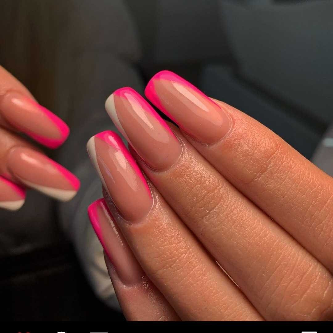 Salon Celebrity Lauren #beograd Izlivanje noktiju Izlivanje noktiju gelom - L dužina