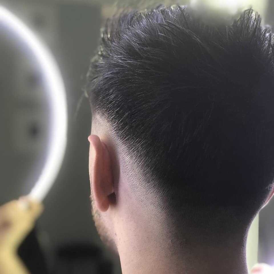Headroom #beograd Muško šišanje Muško šišanje makazama + mašinicom
