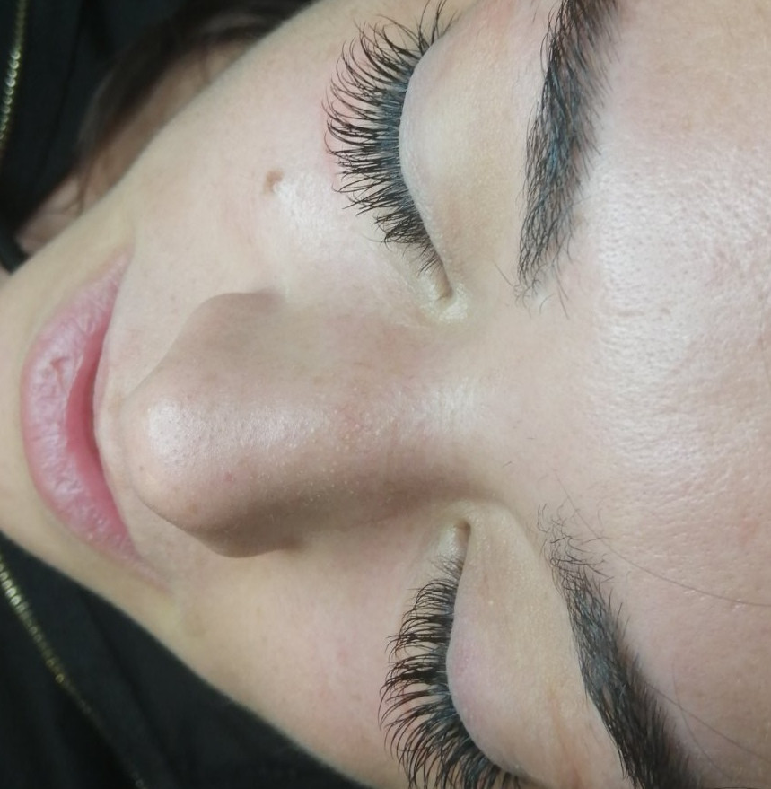 Korekcija nadogradnje svilenih trepavica - 1 na 1 - Beauty in Style DM, Novi Sad Nadogradnja trepavica Lice Nadogradnja trepavica, Novi Sad, Sajmište, Detelinara, Banatić