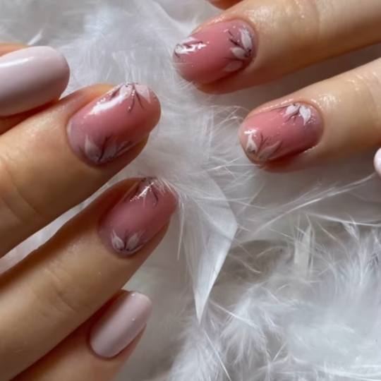 Atrium Salon #novisad Gel lak Gel lak - ruke
