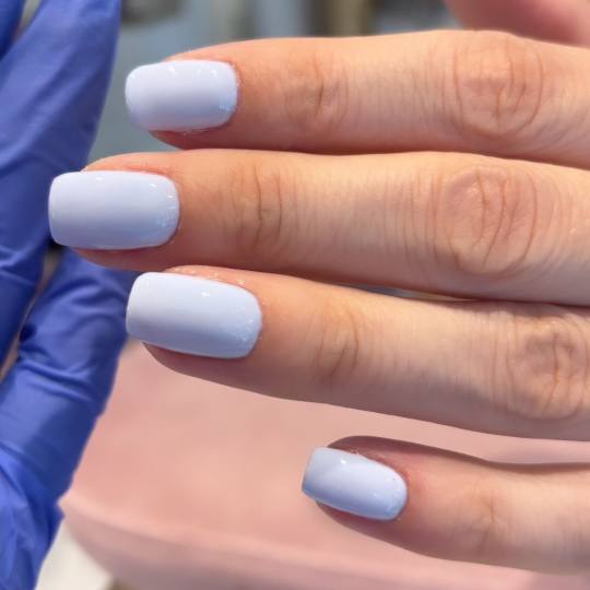 aBeauty Salon Lepote #beograd Manikir Ruski manikir + gel lak Želite li osvežiti svoj izgled i dod