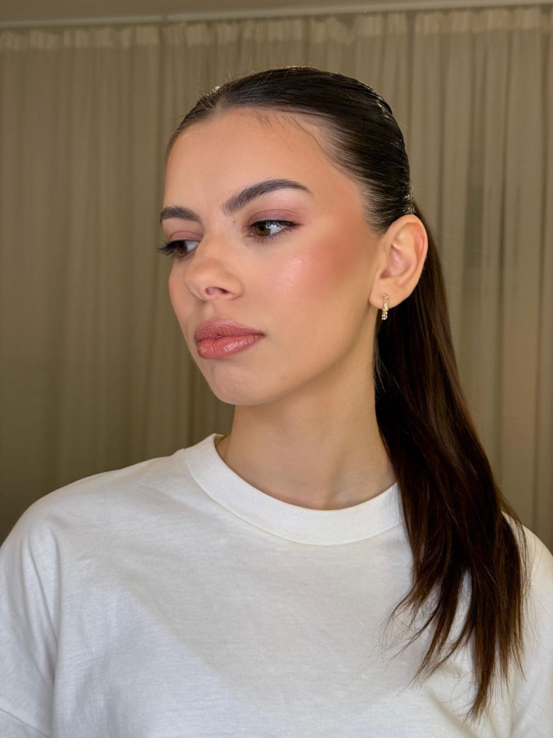 Profesionalno šminkanje - dnevna šminka - Ivana Vit, Beograd Make-up / šminkanje Lice Make-up / šminkanje, Beograd, Zvezdara