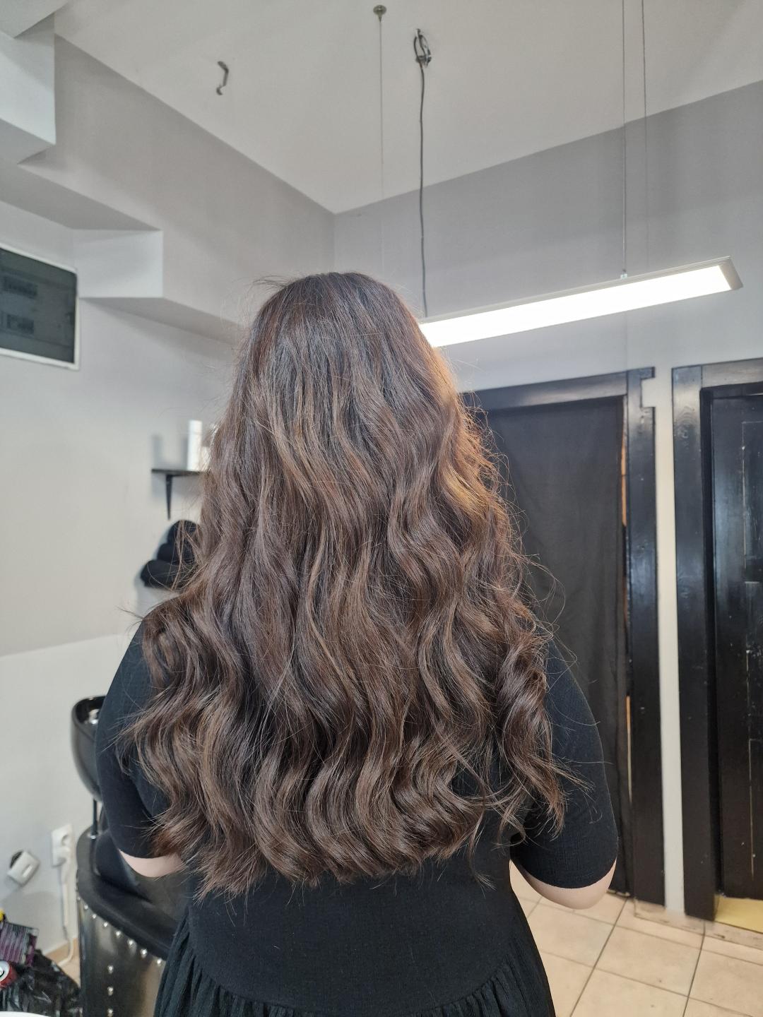 Žensko šišanje + feniranje - duga kosa - Beauty studio S, Novi Sad Žensko šišanje Frizerski saloni Žensko šišanje, Novi Sad, Rotkvarija, Podbara, Salajka