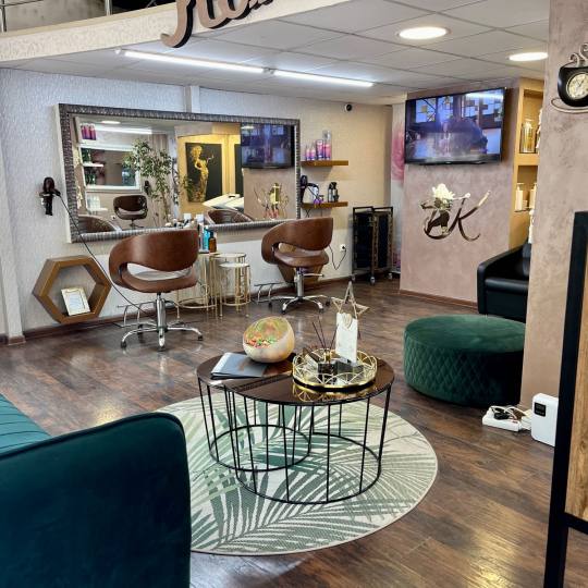 Komšinica beauty studio #novisad