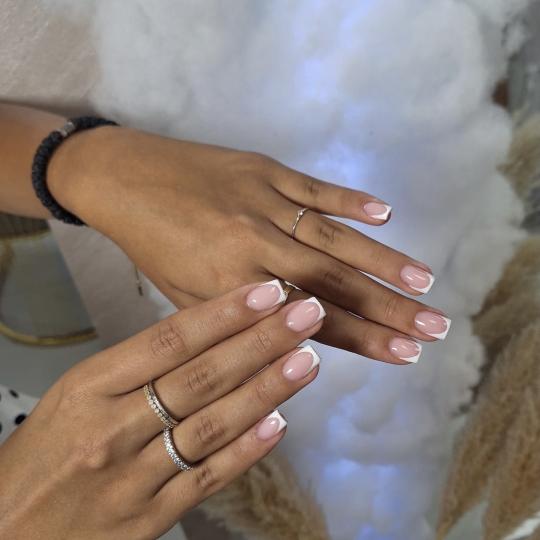 Evels Beauty #nis Izlivanje noktiju Izlivanje noktiju gelom - S dužina