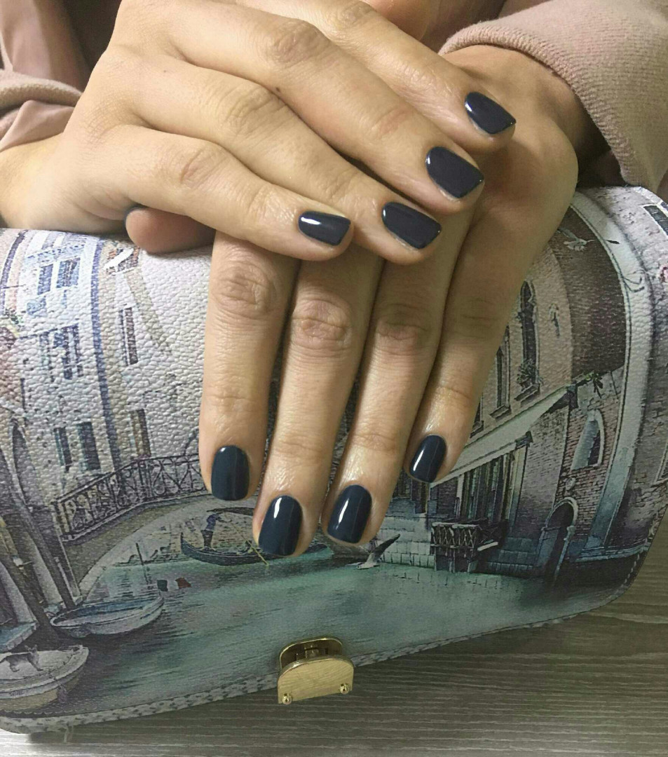 Look at me #beograd Manikir