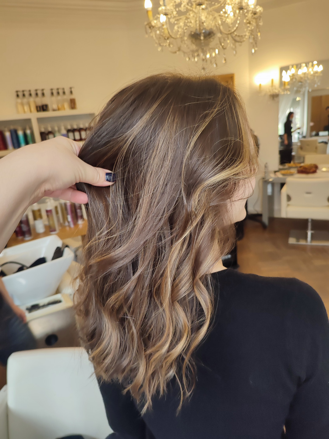 Balayage - duga kosa - Studio X By Milica Jakovljević, Beograd Ombre, sombre, balayage Frizerski saloni Ombre, sombre, balayage, Beograd, Vračar, Čubura, Crveni krst