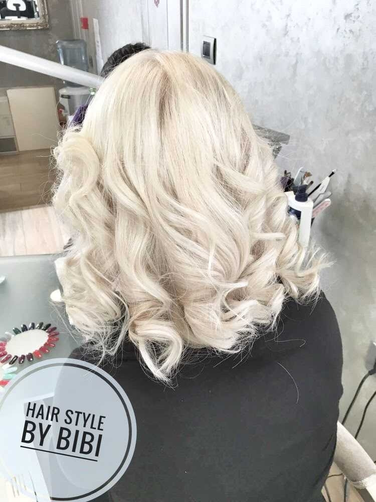Feniranje na ravno / lokne - kosa srednje dužine - Bibi beauty centar, Beograd Feniranje i stilizovanje Frizerski saloni Feniranje i stilizovanje, Beograd, Banovo brdo