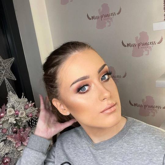 Miss Princess Make up #beograd Make-up / šminkanje Profesionalno šminkanje - složenije za specija