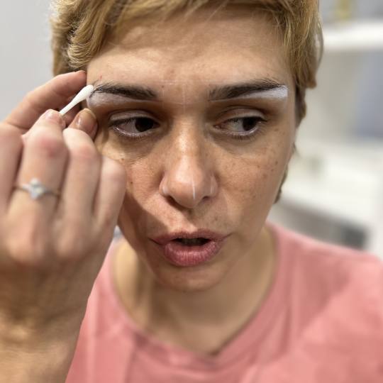 Odraz lepote #beograd Tretman lica Puder obrve Комбинација пудер и hair-stroke об