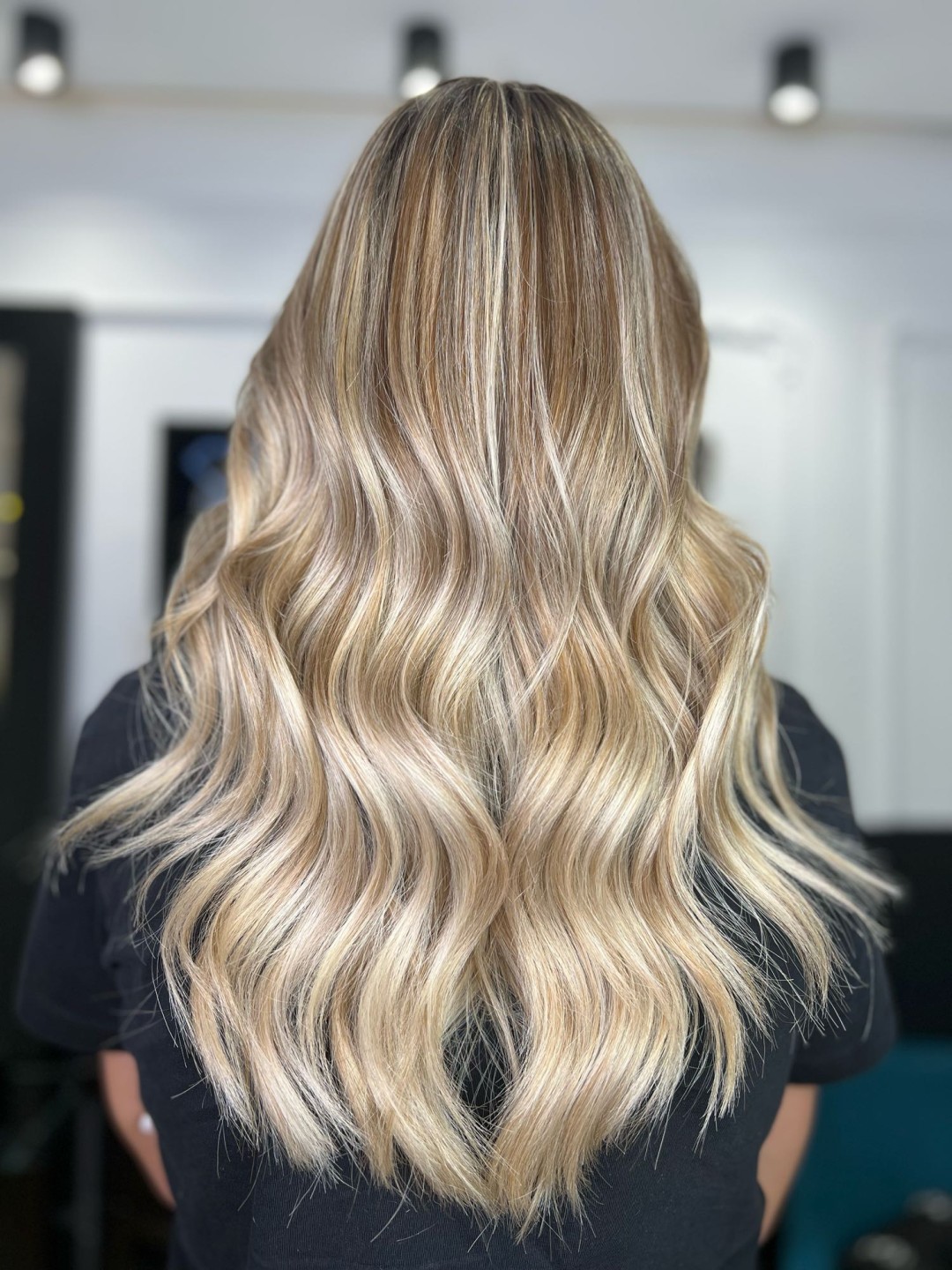 Studio Benvenuto #beograd Pramenovi Pramenovi na foliju / Balayage + feniranje - duga kosa