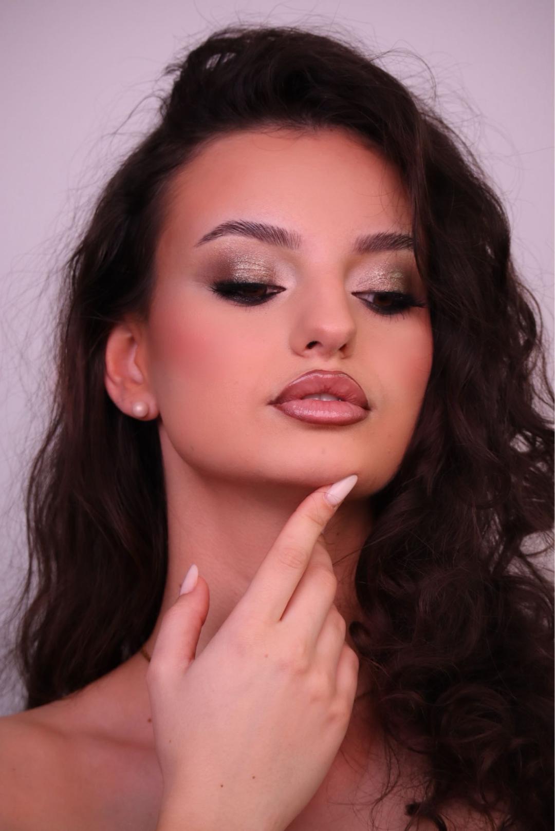 Profesionalno šminkanje + veštačke trepavice - Dasha__Beauty, Beograd Make-up / šminkanje Lice Make-up / šminkanje, Beograd, Centar, Stari grad, Dorćol