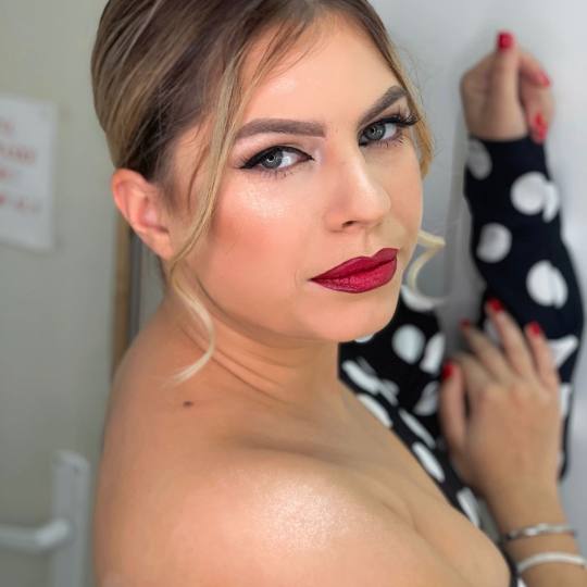 M Studio 0303 #novisad Make-up / šminkanje Profesionalno šminkanje + svečana frizura (podrazumeva