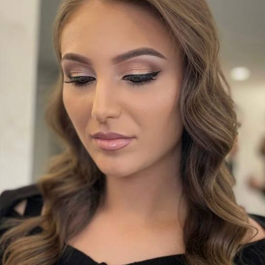 F.L.Y. Beauty Beograd #beograd Make-up / šminkanje Profesionalno šminkanje