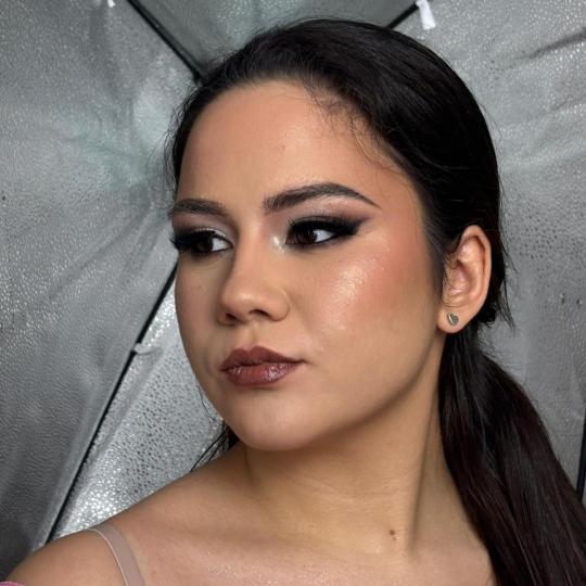 Lolet Beauty #novisad Make-up / šminkanje Profesionalno šminkanje - svečana šminka
