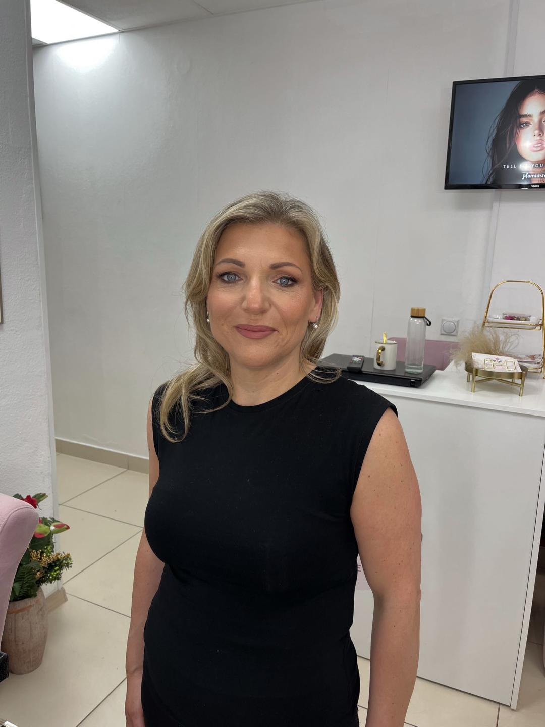 Profesionalno šminkanje - intenzivna šminka - Miss Princess Beauty Center, Beograd Make-up / šminkanje Lice Make-up / šminkanje, Beograd, Zvezdara