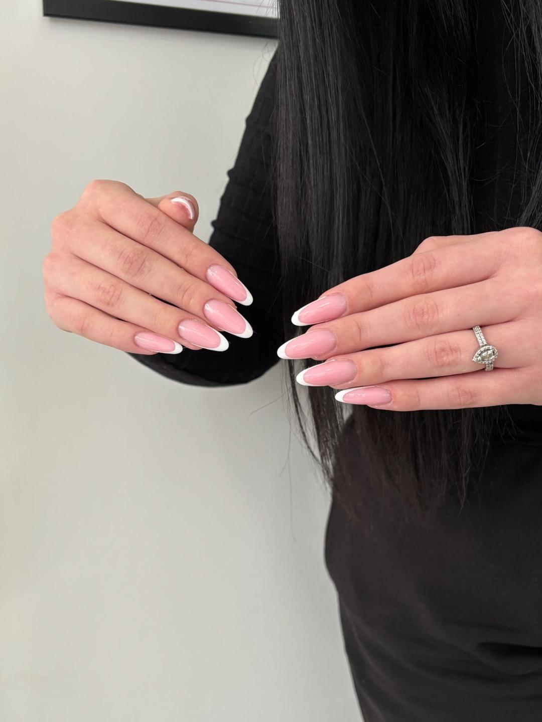 Beauty Corner TP #beograd Izlivanje noktiju Izlivanje noktiju gelom - L dužina